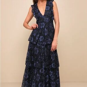 Lulu’s Navy Lace Midi Dress NWT Small Wedding Guest Prom Formal